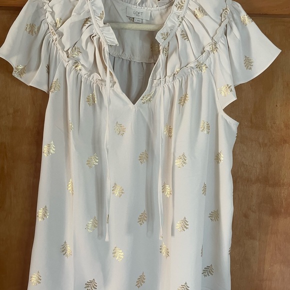 LOFT Women's Cream Blouse with Gold Leaf Design - Picture 3 of 9